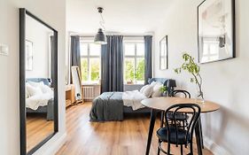 Rozbrat Studio with Park View